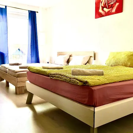 #world Monteurzimmer Privatunterkunft *