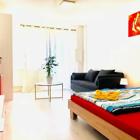 #world Monteurzimmer Privatunterkunft *